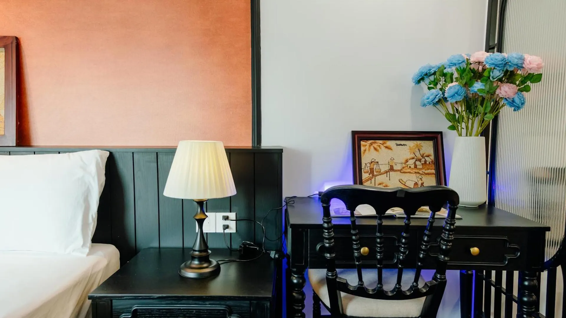 Urban Hotel 胡志明市 3*,